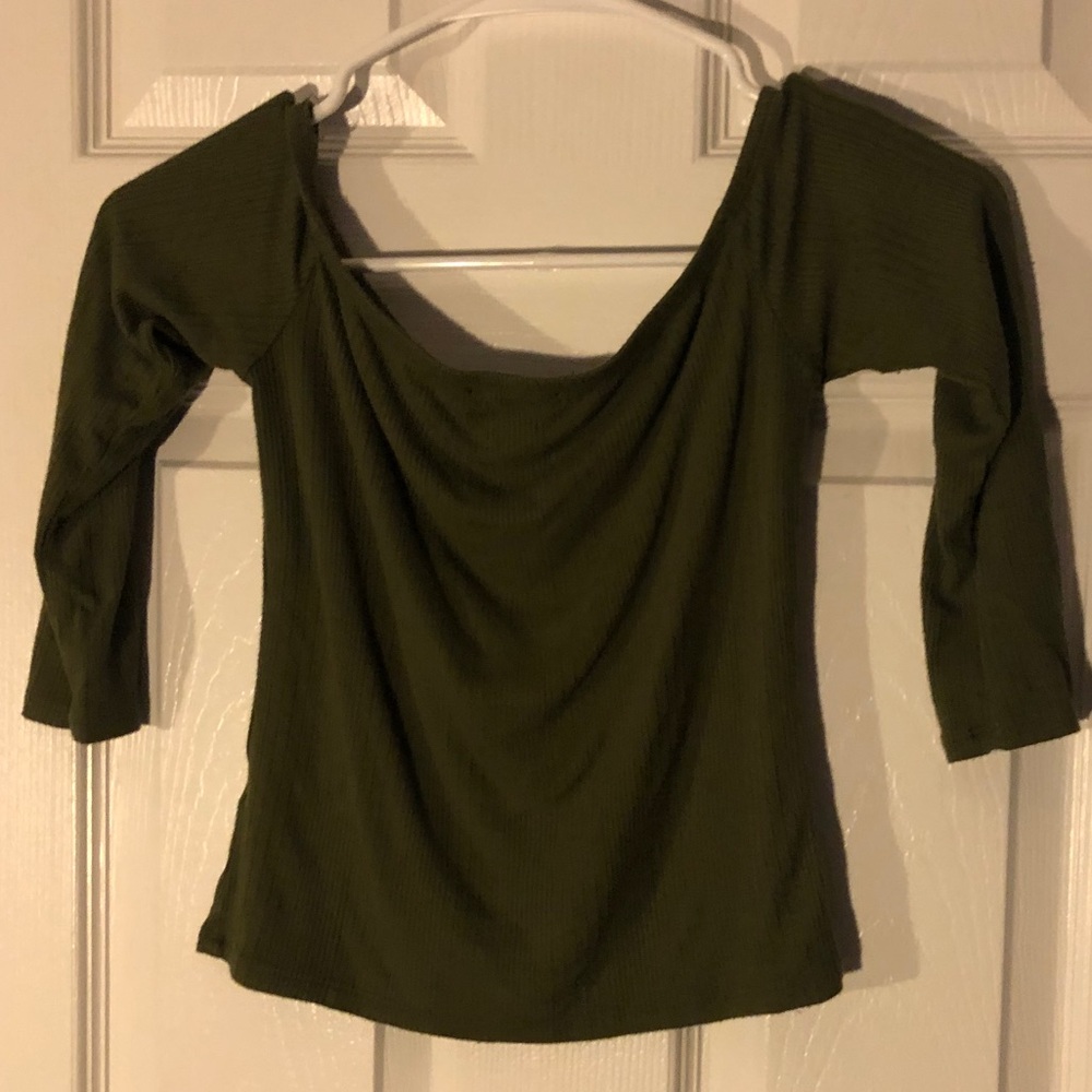 Green off the shoulder long sleeve